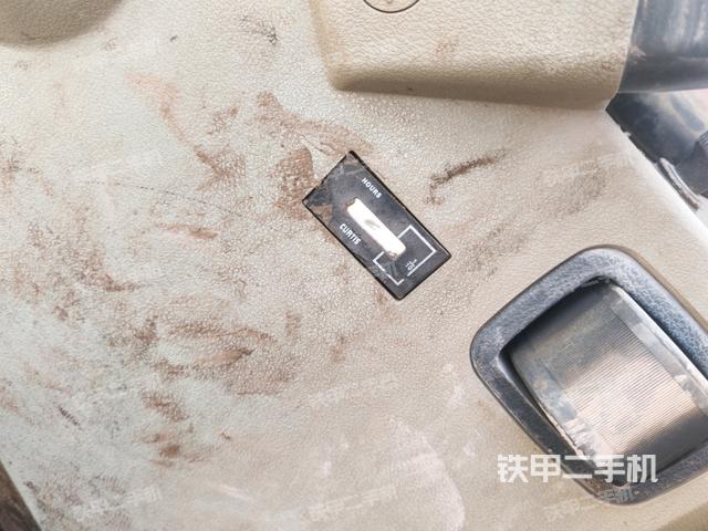 小時表(駕駛室部分) 小時表(駕駛室部分)