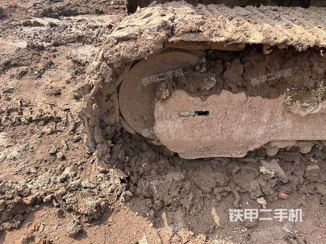 右側履帶整體(行走機構) 右側履帶整體(行走機構)