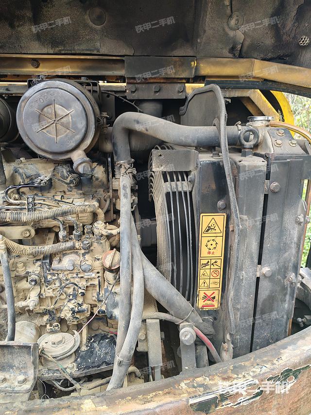 发动机整体俯视（整机外观）