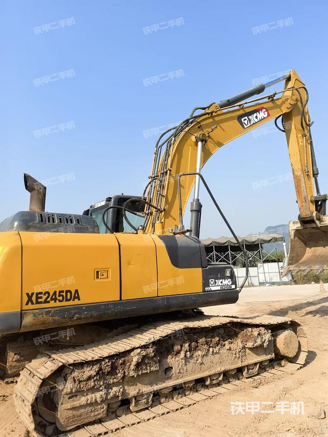 右后45(整機外觀) 右后45(整機外觀)