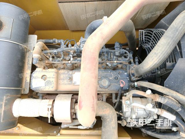 發(fā)動機整體俯視（整機外觀）