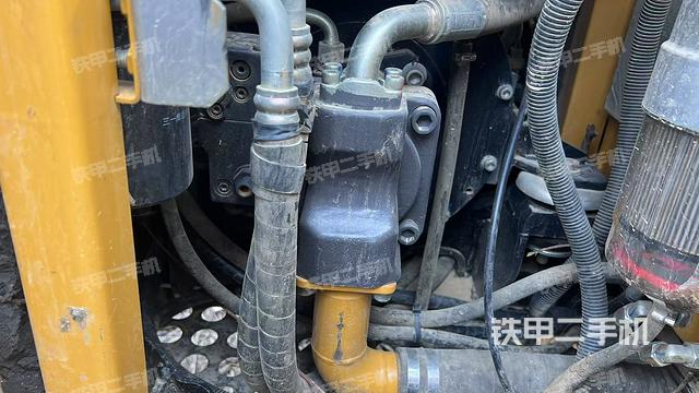 液壓泵室（大件艙室）