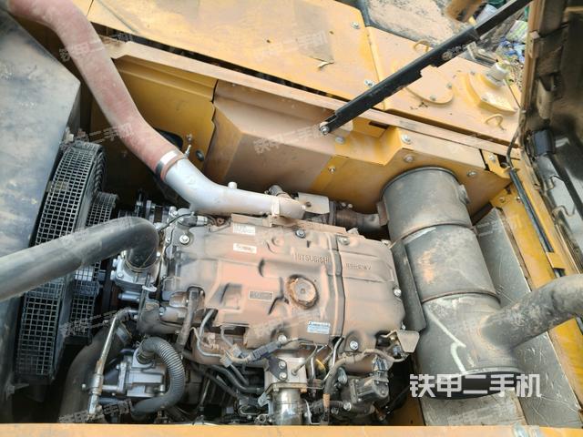 發(fā)動機整體俯視（整機外觀）