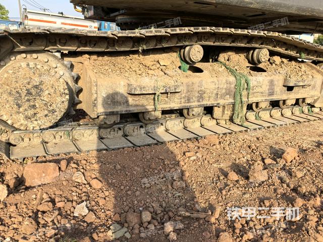 右側(cè)履帶整體（行走機構(gòu)）