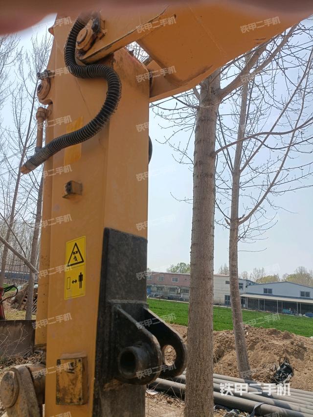 小臂整體左后（工作和回轉(zhuǎn)裝置）