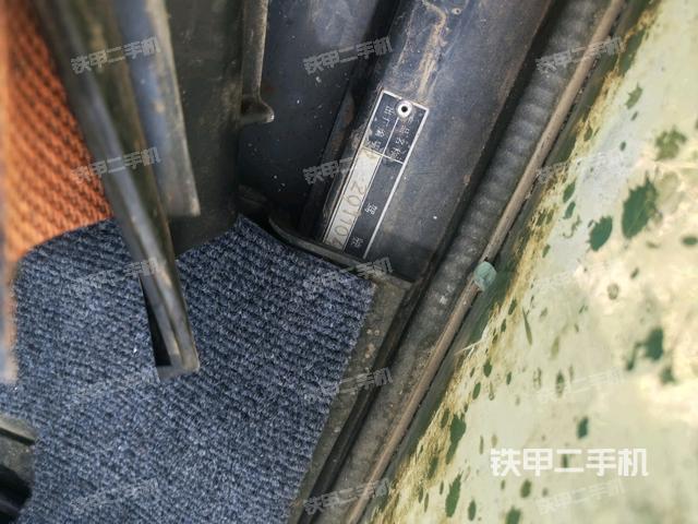 頂棚整體(駕駛室部分) 頂棚整體(駕駛室部分)