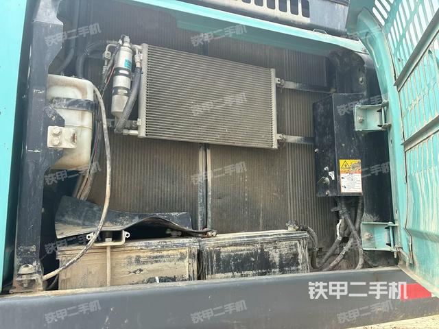 液壓泵室(大件艙室) 液壓泵室(大件艙室)