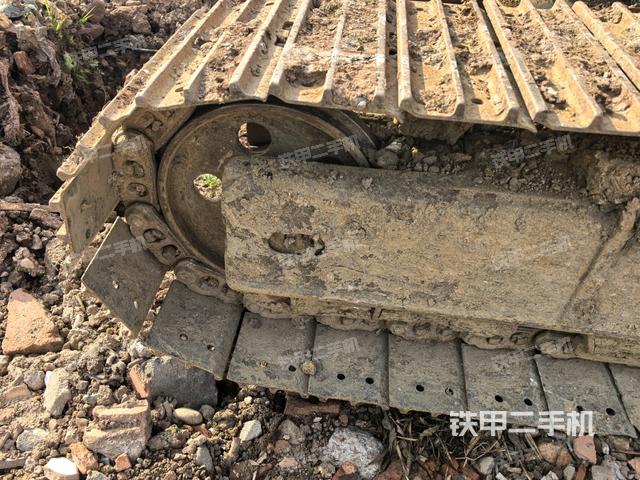 左導(dǎo)向輪（行走機(jī)構(gòu)）