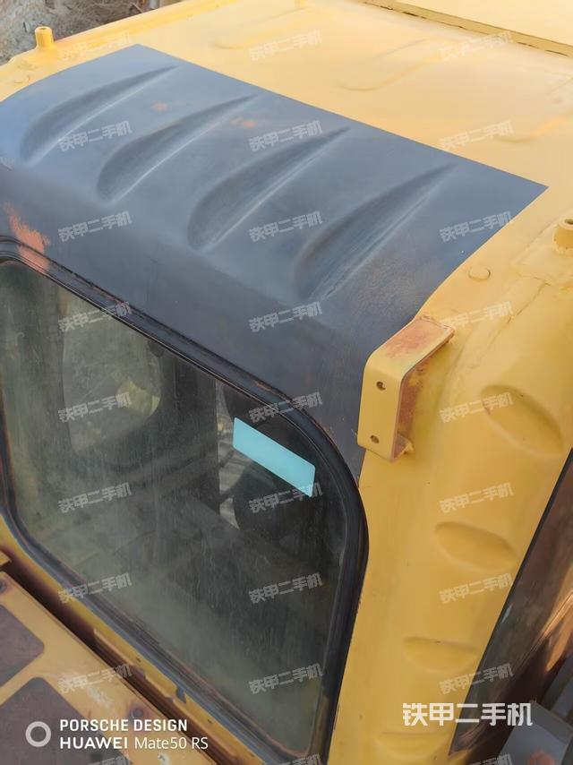 駕駛室頂部（整機(jī)外觀）