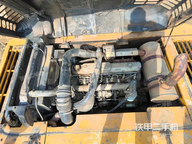 回轉(zhuǎn)馬達(dá)（上車部件）