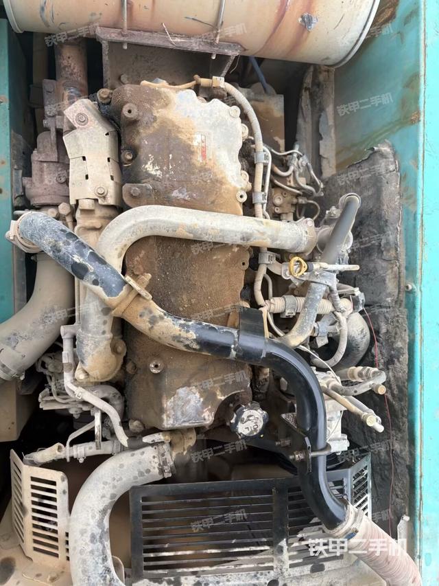 氣門室蓋螺絲特寫(上車部件) 氣門室蓋螺絲特寫(上車部件)