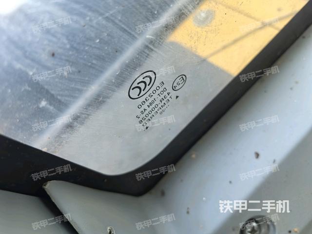 后窗玻璃角標(biāo)（駕駛室部分）