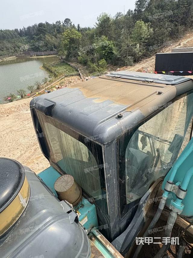 水箱+風(fēng)扇特寫(上車部件) 水箱+風(fēng)扇特寫(上車部件)