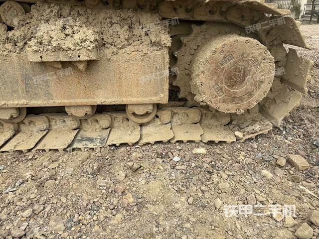 右側(cè)行走馬達蓋板（行走機構(gòu)）