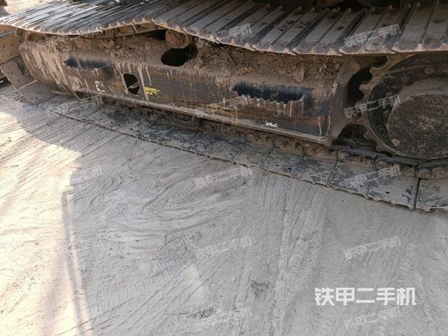 左側(cè)履帶整體?（行走機構(gòu)）