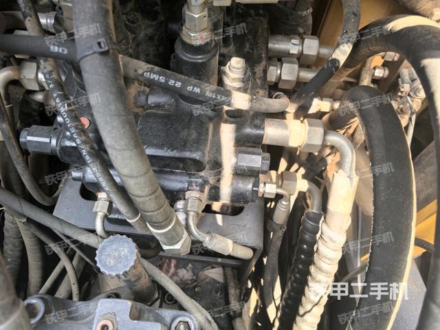 分配閥（上車部件）