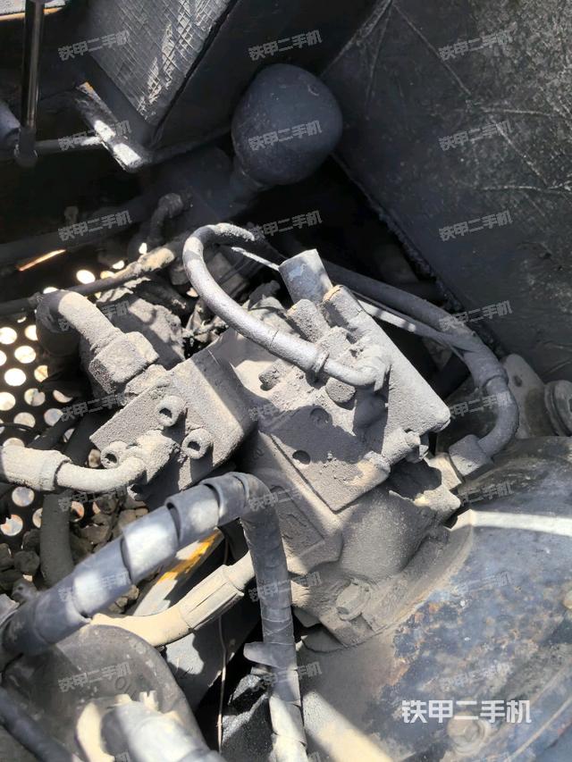 液壓泵室（大件艙室）