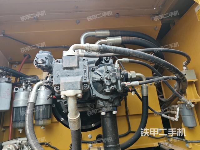 液壓泵室（大件艙室）