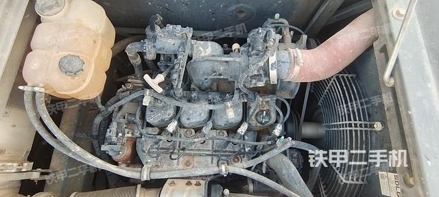 发动机整体俯视（整机外观）