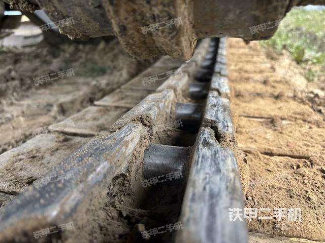 左驅(qū)動輪(行走機(jī)構(gòu)) 左驅(qū)動輪(行走機(jī)構(gòu))