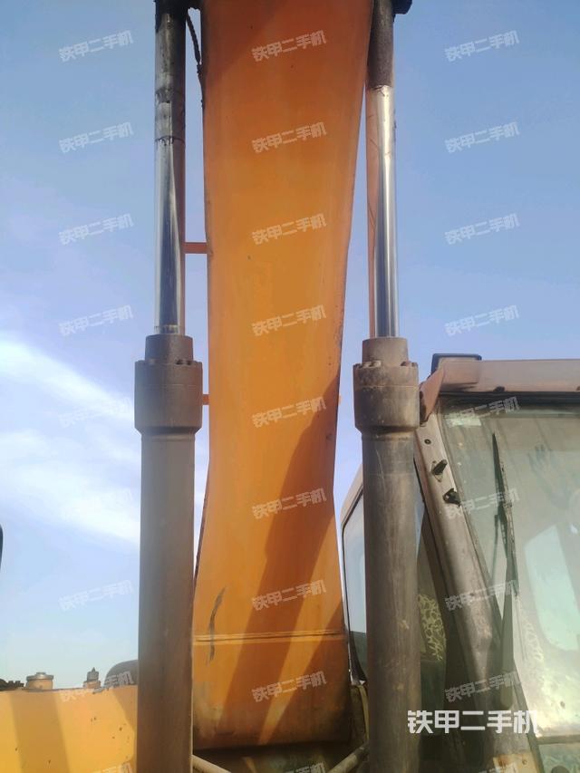 大臂油缸整體?豎拍（工作和回轉裝置）