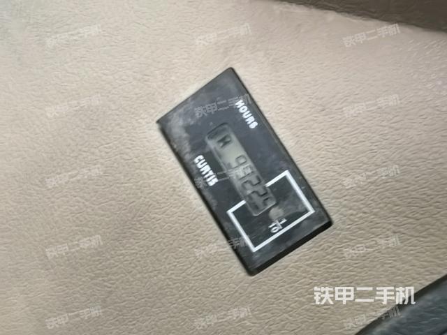 座椅后部(駕駛室部分) 座椅后部(駕駛室部分)