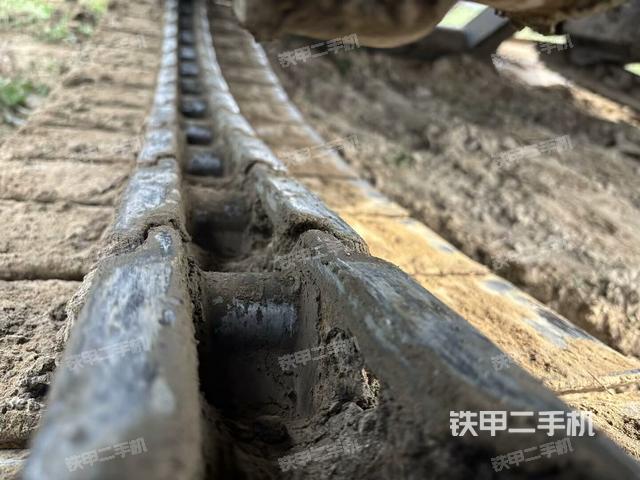 左托鏈輪和鏈筋(行走機(jī)構(gòu)) 左托鏈輪和鏈筋(行走機(jī)構(gòu))