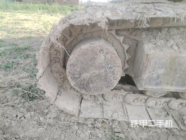 右驅動輪（行走機構）