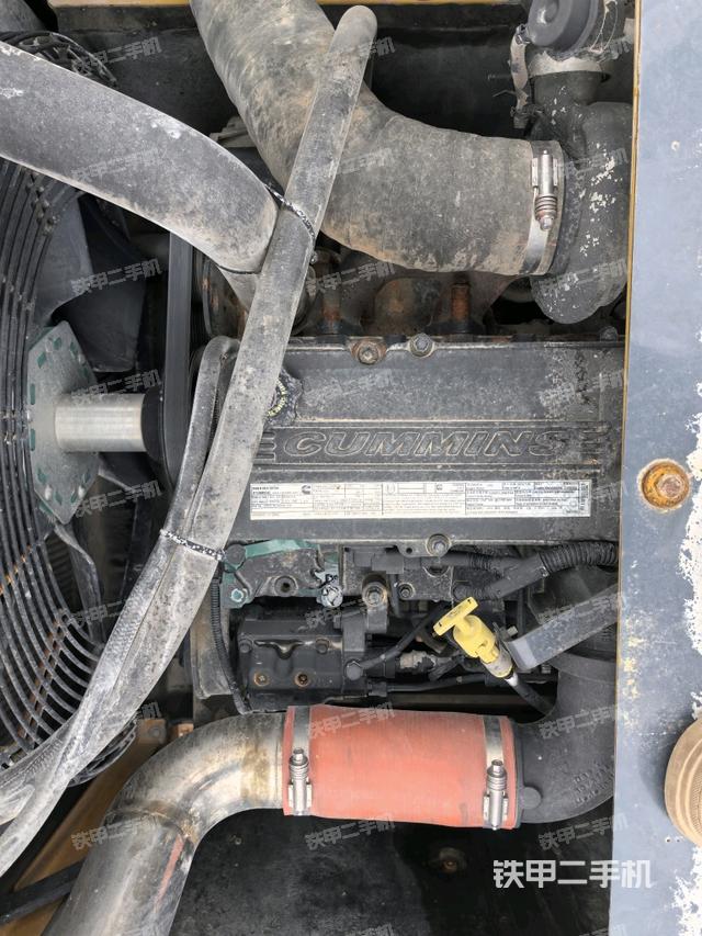 氣門室蓋螺絲特寫（上車部件）