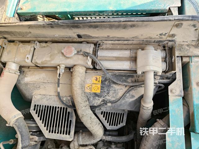 水箱+風(fēng)扇特寫(上車部件) 水箱+風(fēng)扇特寫(上車部件)