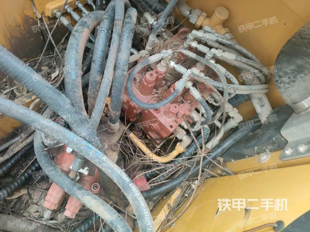 分配閥（上車部件）