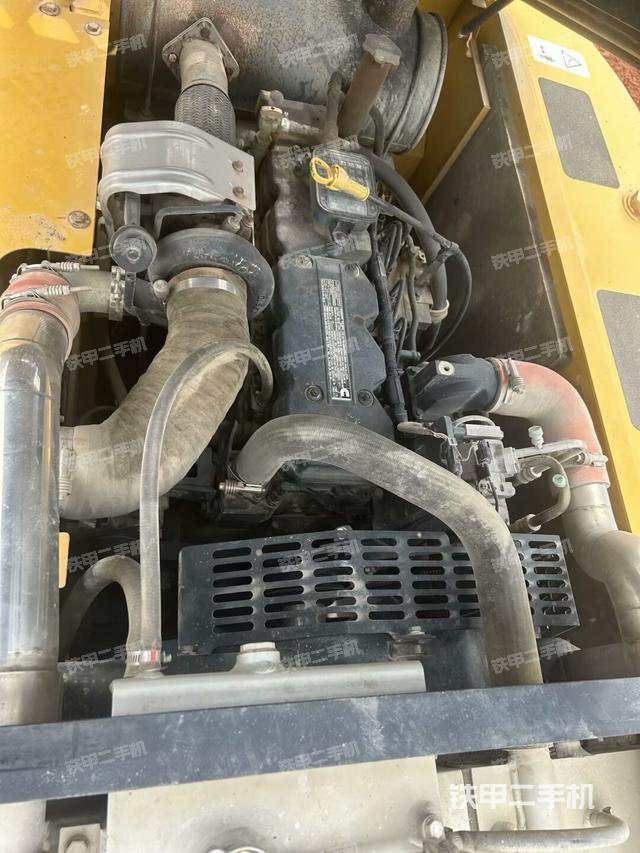 發(fā)動機室(上車部件) 發(fā)動機室(上車部件)
