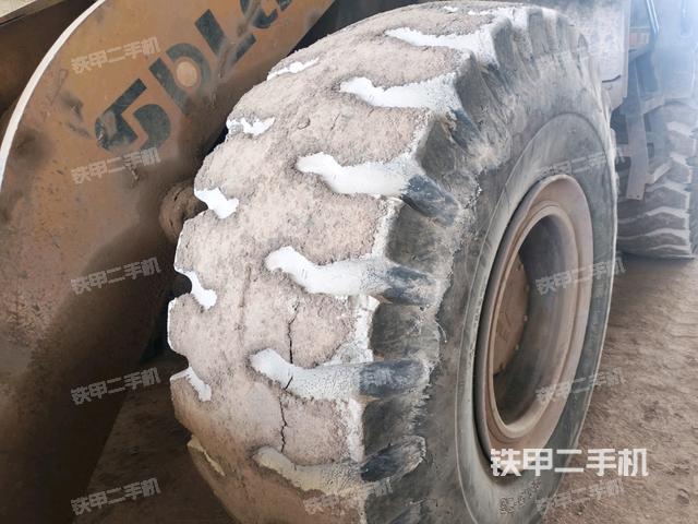 左后輪（行走機(jī)構(gòu)）