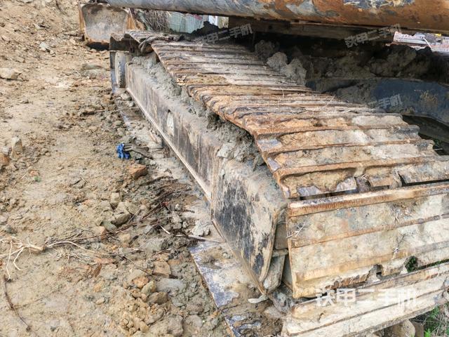 右側履帶整體(行走機構) 右側履帶整體(行走機構)