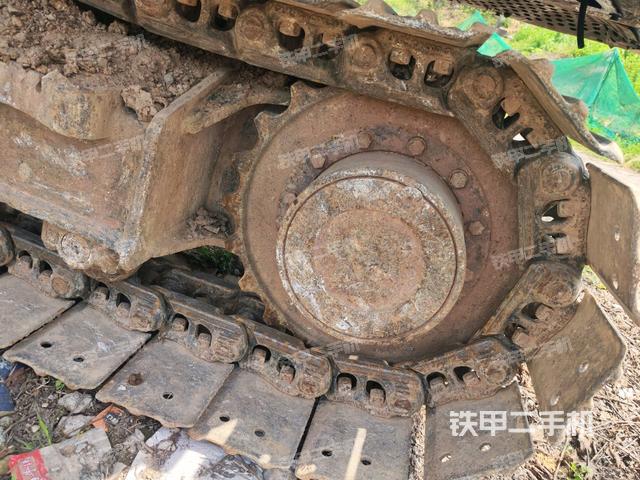 左導(dǎo)向輪（行走機(jī)構(gòu)）