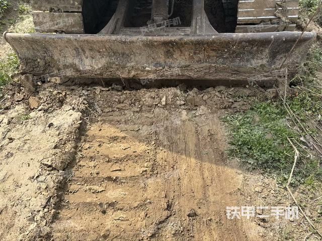 左側(cè)行走馬達(dá)蓋板(行走機(jī)構(gòu)) 左側(cè)行走馬達(dá)蓋板(行走機(jī)構(gòu))