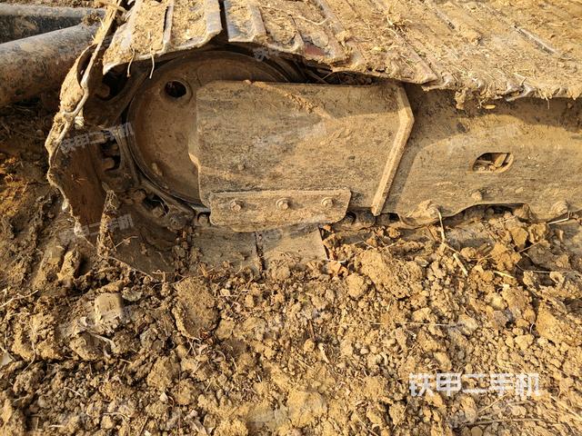 右導(dǎo)向輪（行走機(jī)構(gòu)）