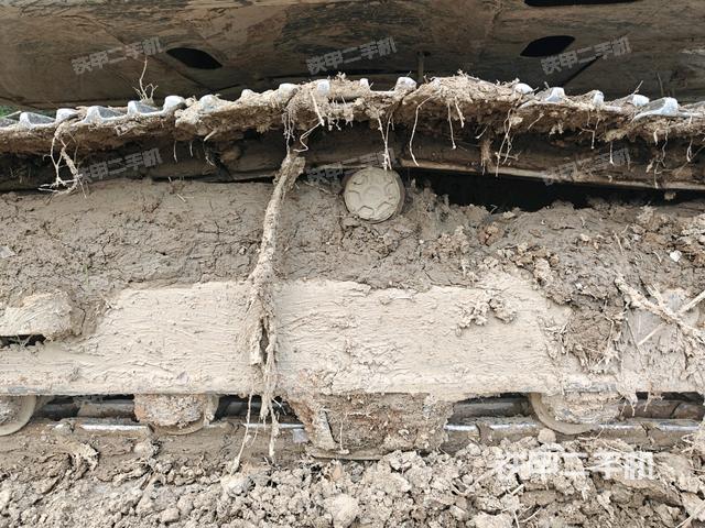 左驅(qū)動(dòng)輪（行走機(jī)構(gòu)）