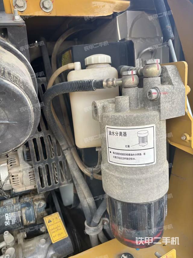 散熱器室(大件艙室) 散熱器室(大件艙室)