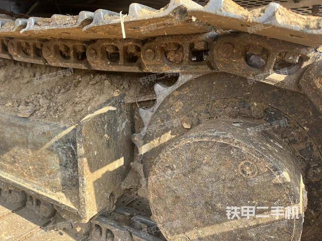 單側(cè)履帶整體（整機外觀）