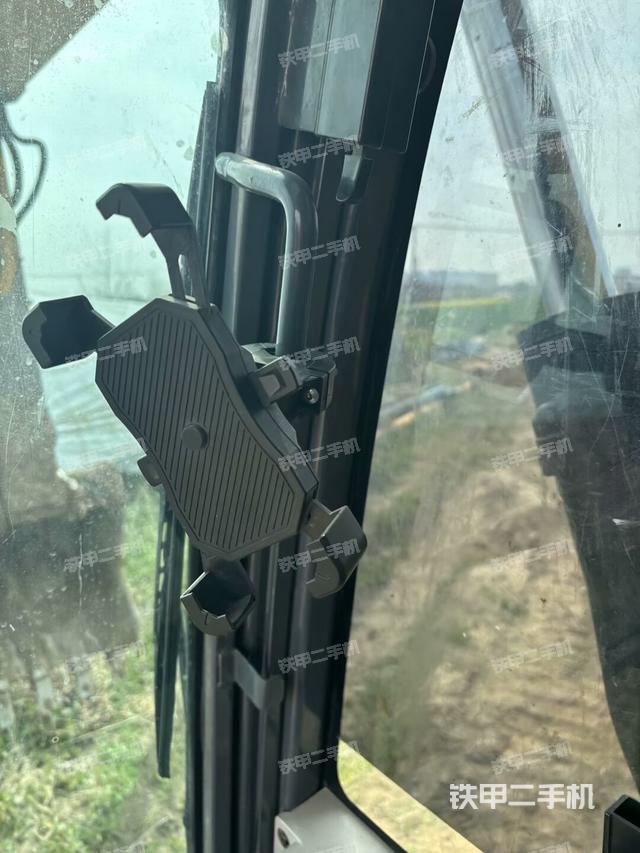 頂棚整體(駕駛室部分) 頂棚整體(駕駛室部分)