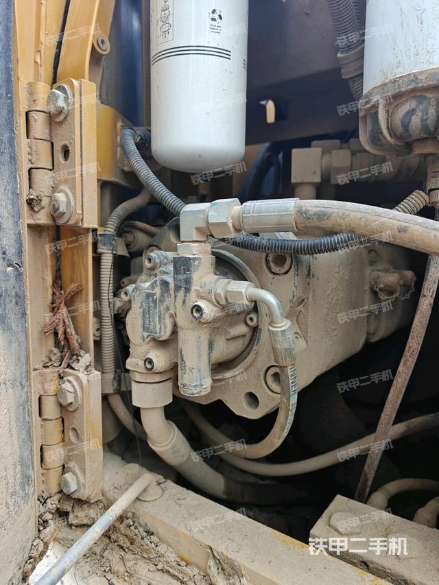 液壓泵室（大件艙室）