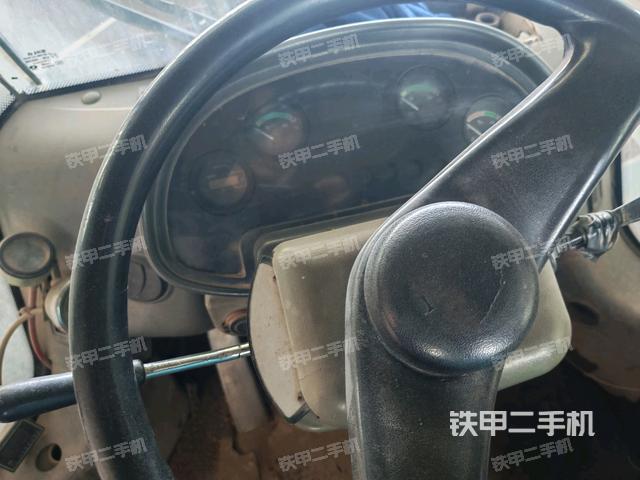 儀表盤（駕駛室部分）