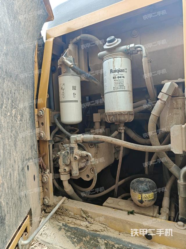 散熱器正面（大件艙室）