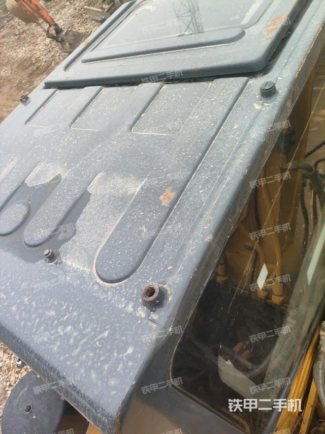 駕駛室頂部俯視（上車部件）