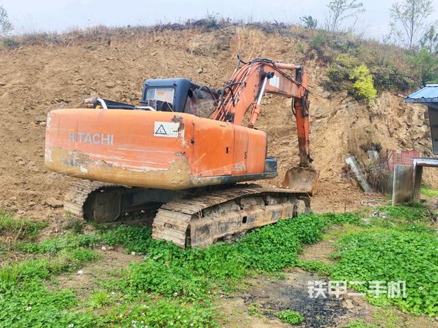 右后45(整機外觀) 右后45(整機外觀)