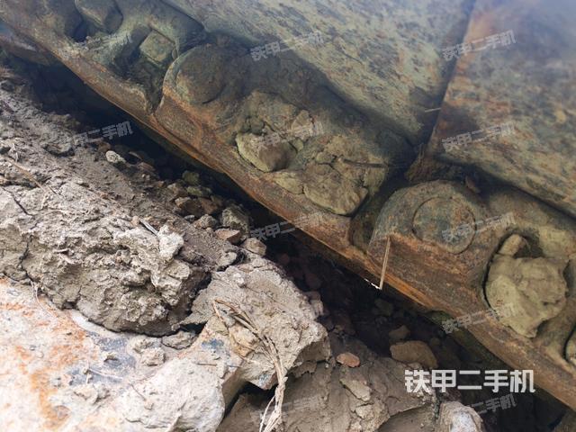 右導向輪(行走機構) 右導向輪(行走機構)