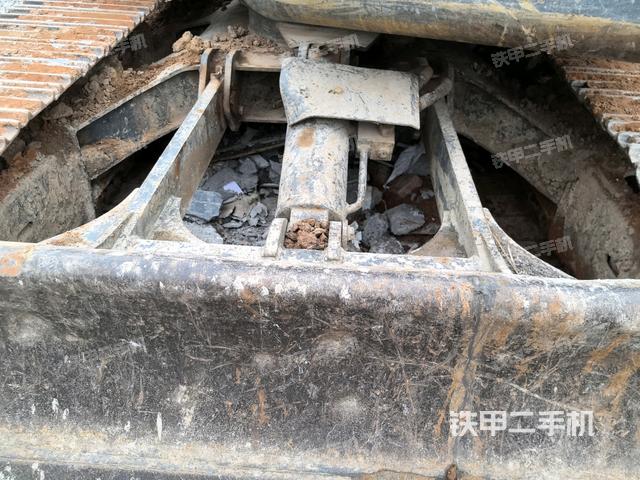 轉盤和下車架正前（工作和回轉裝置）