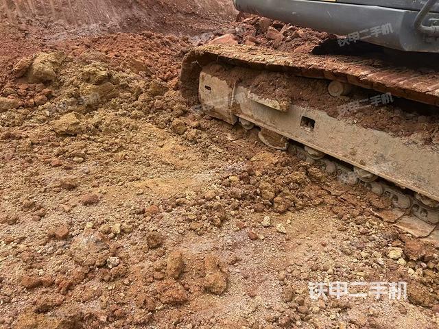 右驅(qū)動輪(行走機構(gòu)) 右驅(qū)動輪(行走機構(gòu))
