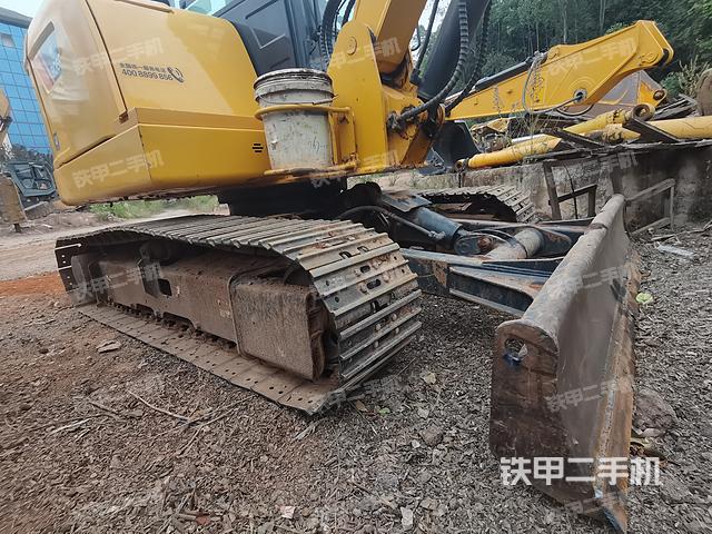 單側履帶整體（整機外觀）